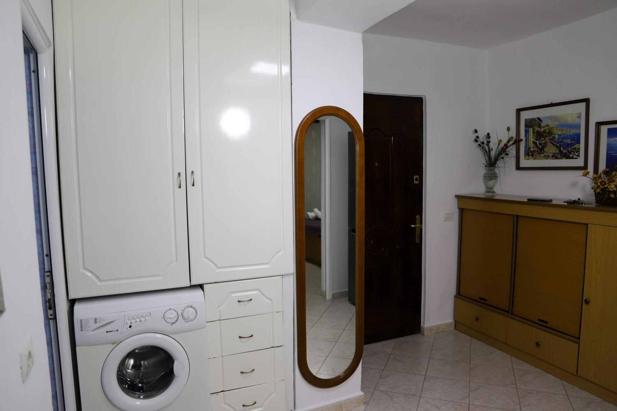 베라트 Lola'S Apartament 아파트 외부 사진